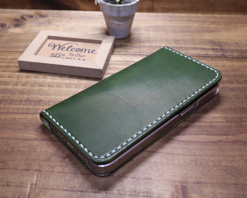 iPhone 16 series カメラレス 手帳型ケース 緑 栃木レザー ヌメ革