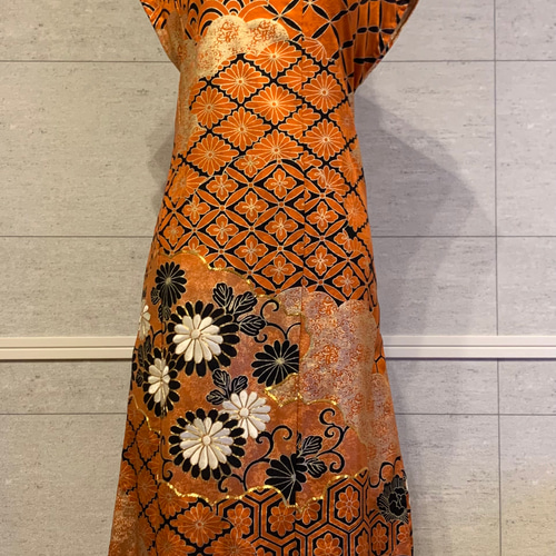 新作＊振袖で作った着物リメイクワンピースドレス＊後ろリボン