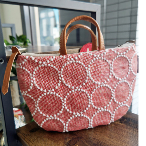 ミナペルホネン/タンバリンレッド/ミニラウンドショルダー本革キャメル