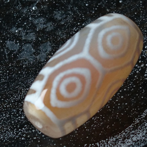 極上✨橙玉髄✨龍眼天珠 天然石 F* 通販 17809729｜Creema(クリーマ