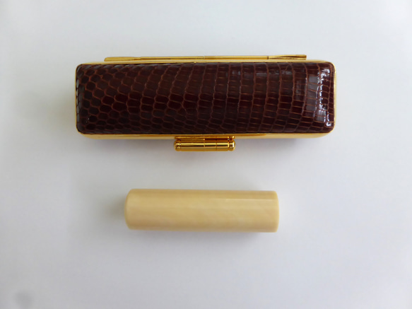 希少！高級品！マッコウ鯨歯 芯持ち印材 φ15.10×54.68㎜ トカゲケース