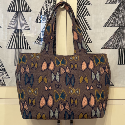 ミナペルホネン*生地使用*パニーニバッグ風トートバッグ*sky flower