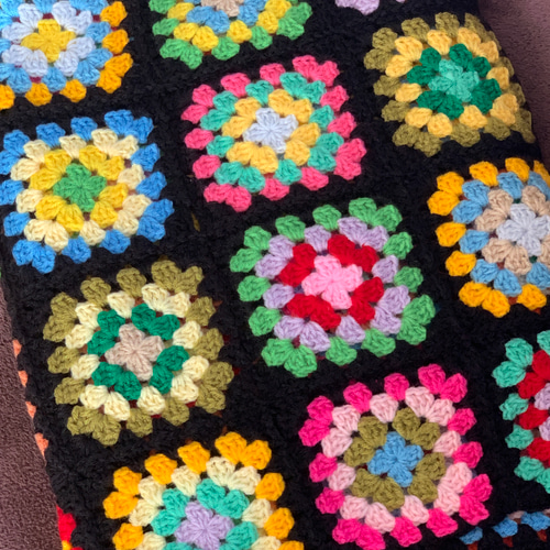 ハンドメイド かぎ針編み グラニースクエア ブランケット ひざ掛け