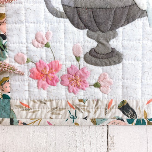 パッチワークタペストリーキット/桜の季節を楽しむタペストリー/完成品