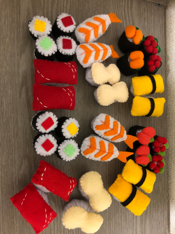 フェルト・おままごとお寿司セット32個！ おもちゃ・人形 tomo 通販