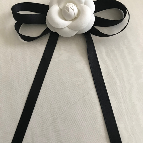 レザー カメリア 細リボン コサージュ ブローチ コサージュ Ruban N