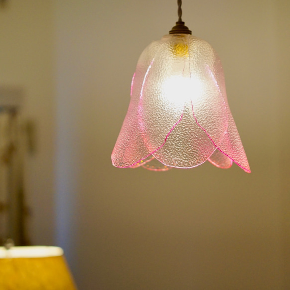 ペンダントライト・奇跡のチューリップ シーリングライト・ペンダント