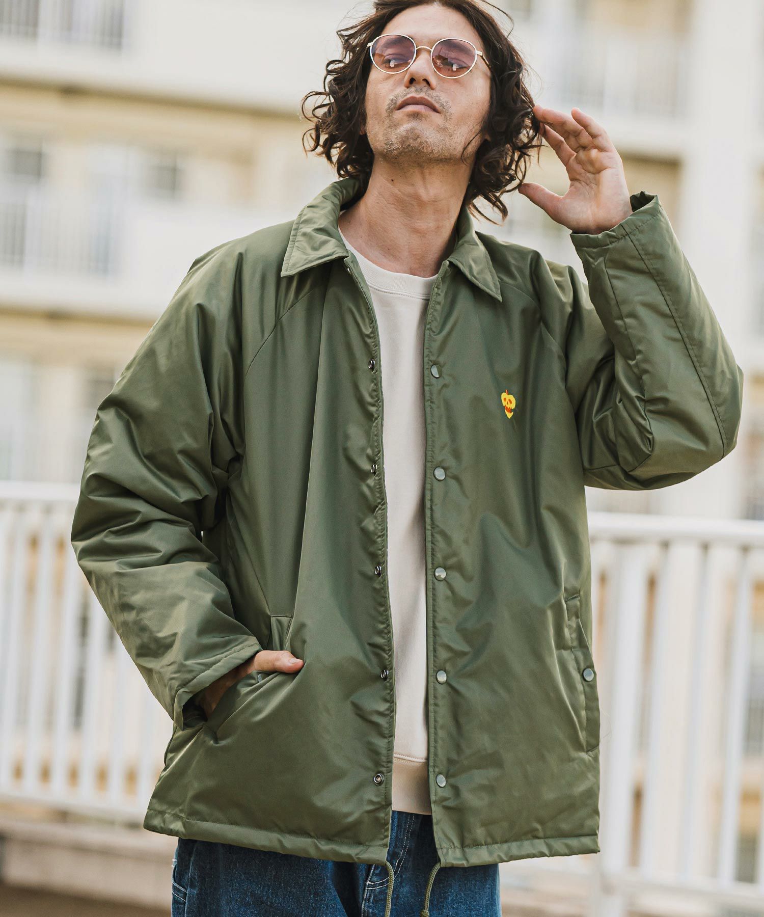 CAMBIO(カンビオ)】Skull×Appleワンポイント刺繍コーチジャケット(CASD