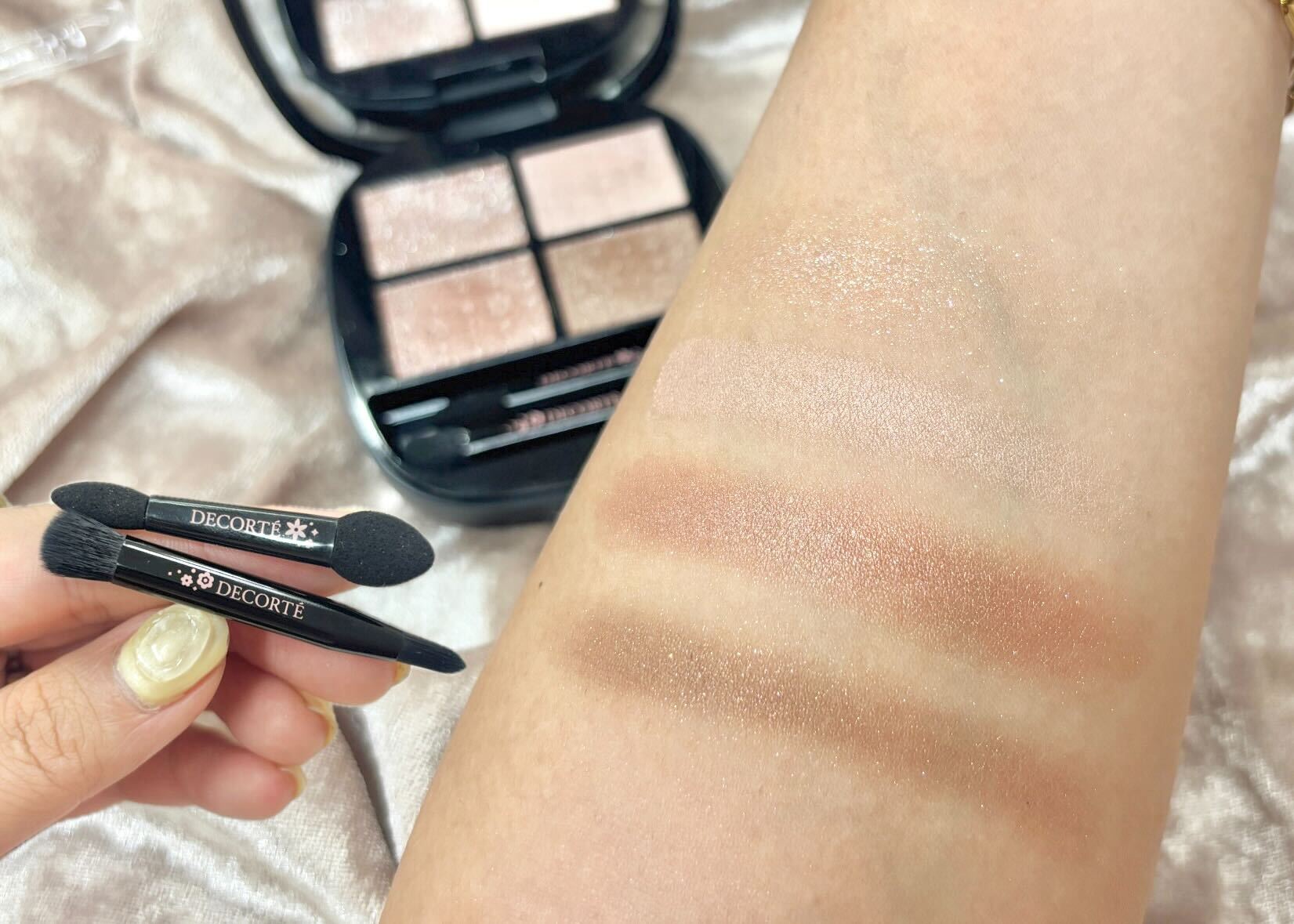 2025コフレ速報】ホリデー限定アイテムを@cosme編集部がガイド