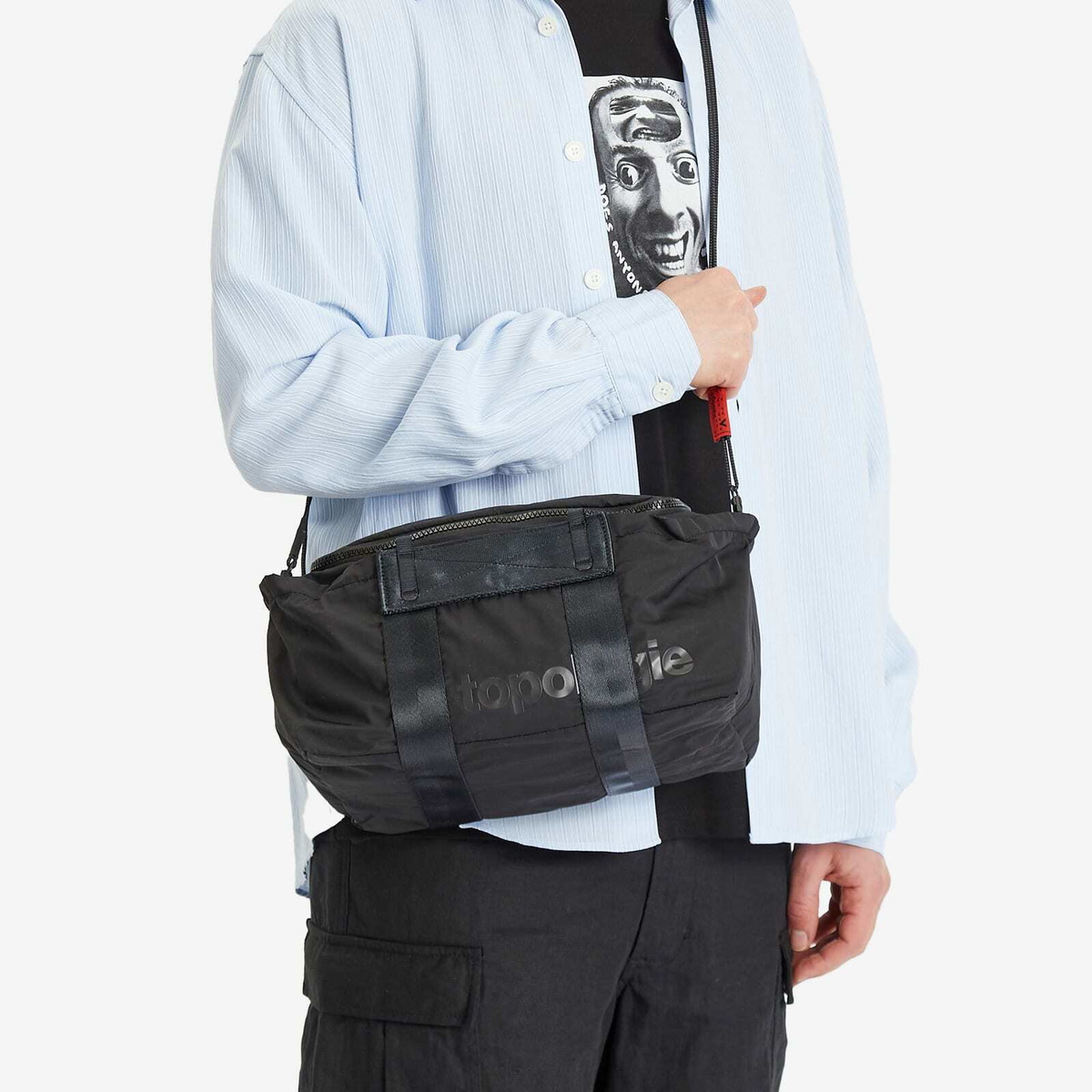 Topologie Summit Duffle Small in Black Topologie