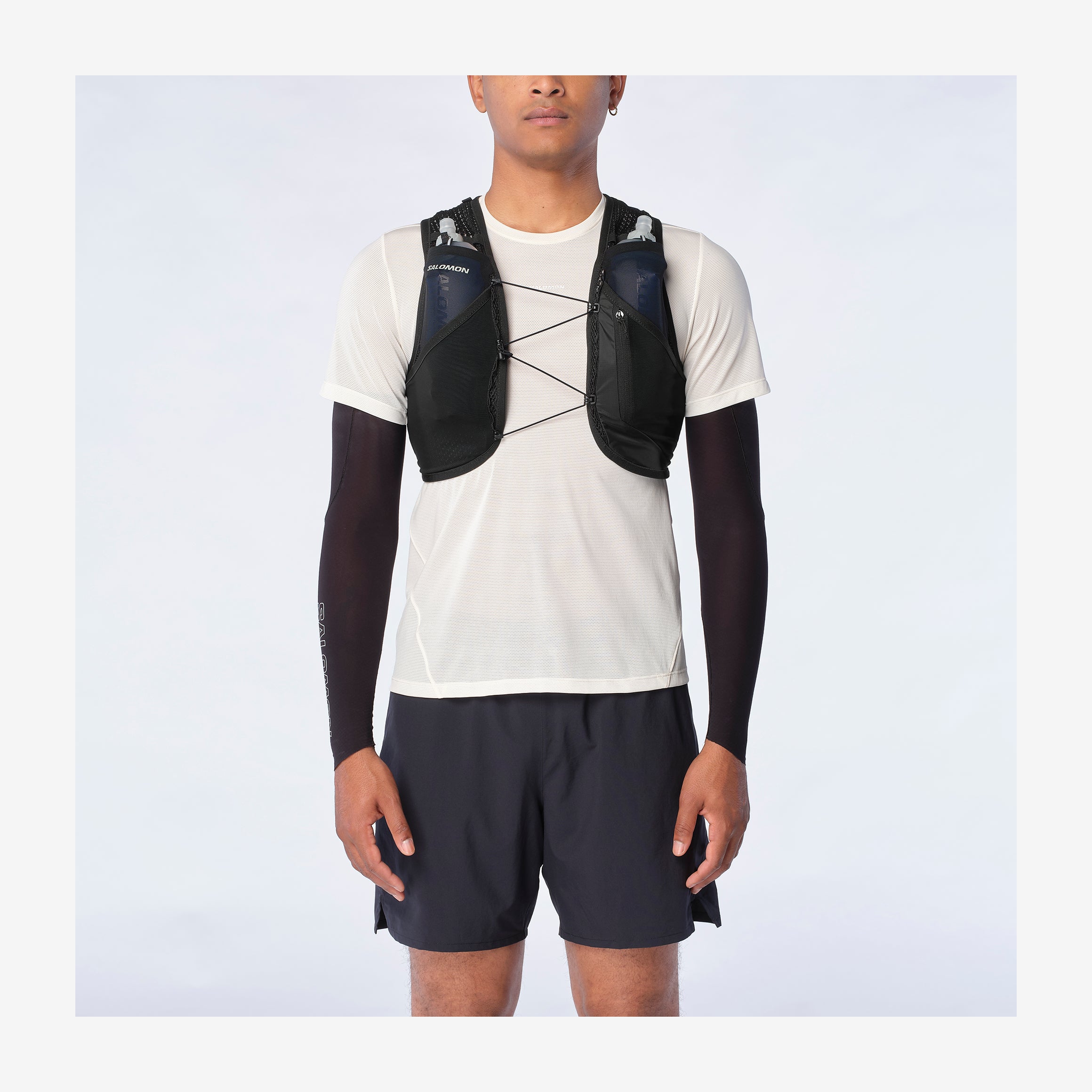 ACTIVE SKIN 8 Black | Salomon