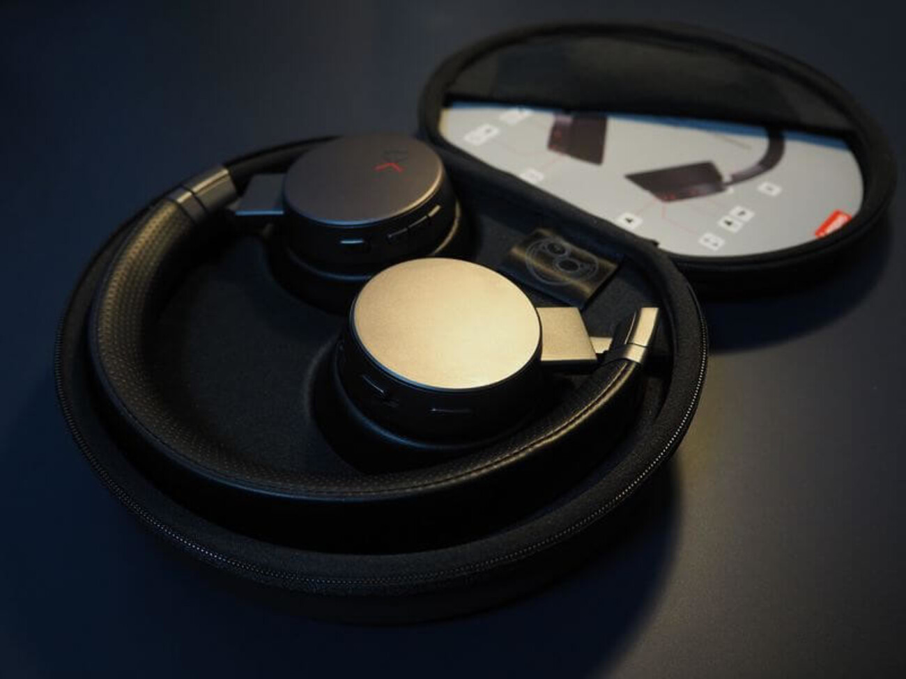 ThinkPad X1 アクティブノイズキャンセレーションヘッドホン ミニ