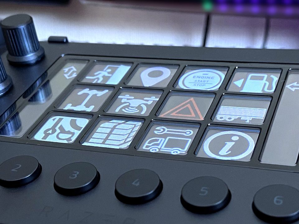 Razer Stream Controller review: A dull and expensive alternative