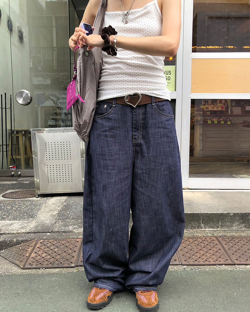 ヒップフラットポケットサマーリジットバルーンデニムパンツ