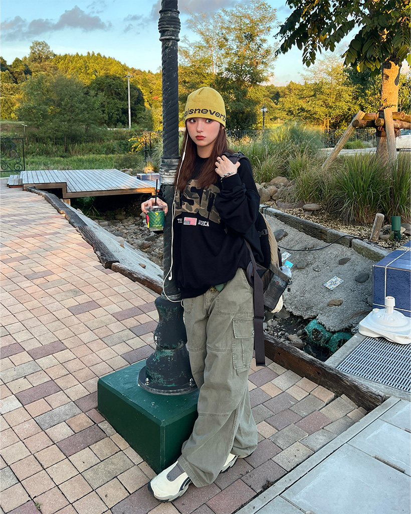 ユニセックス) USAカモフラージュスウェットシャツ | ファッション通販