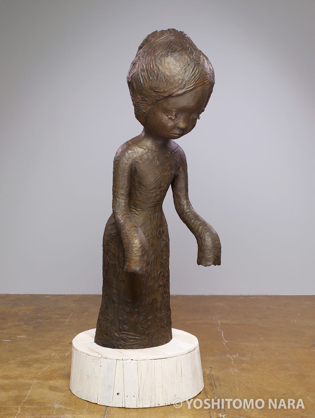 No.YNF5747 - 真夜中の巡礼者 2012 | YOSHITOMO NARA The Works