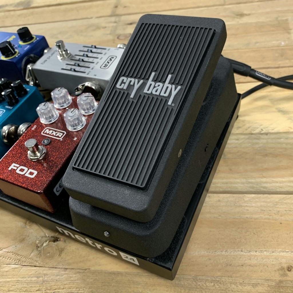 Jim Dunlop CBJ95 Cry Baby Junior Wah Pedal - Andertons Music Co.