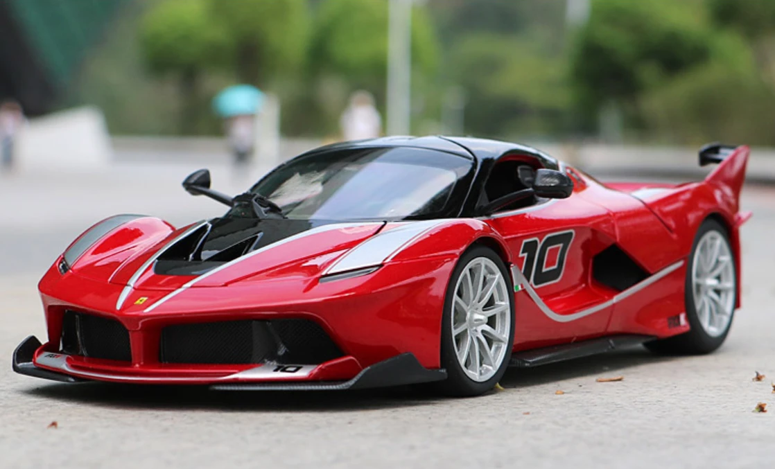 1/18 Bburago Ferrari Laferrari FXXK Evo #10 (Red) Diecast Model