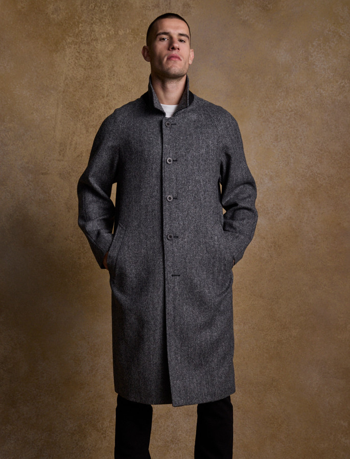 Sean Tweed Herringbone Coat - Charcoal Wide Herringbone | Aran