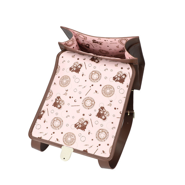 CCさくら」封印の杖モチーフの傘やサッチェルバッグなど新登場！期間