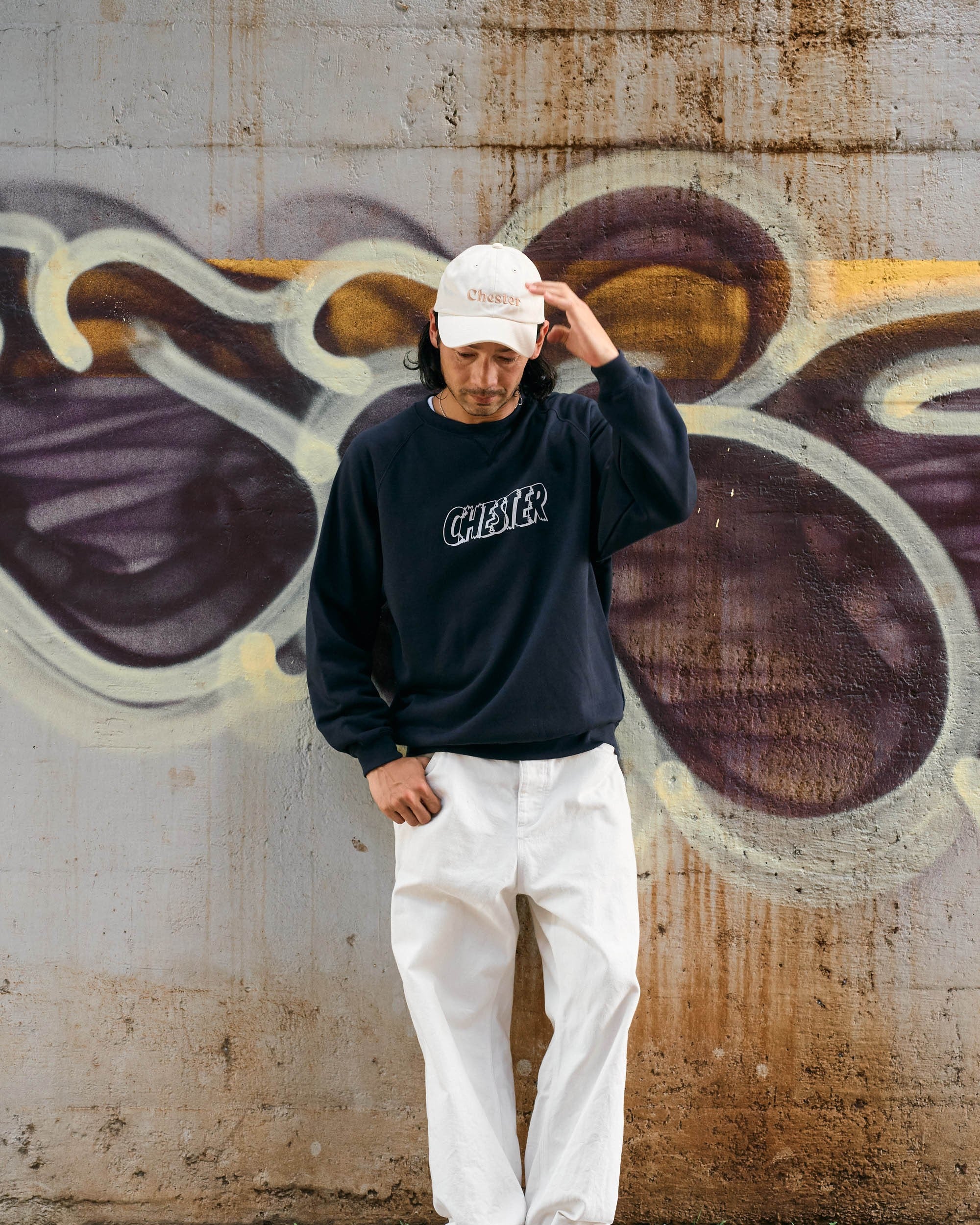 ラグランスリーブロゴスウェット -Philip-【予約販売3月上旬～中旬入荷