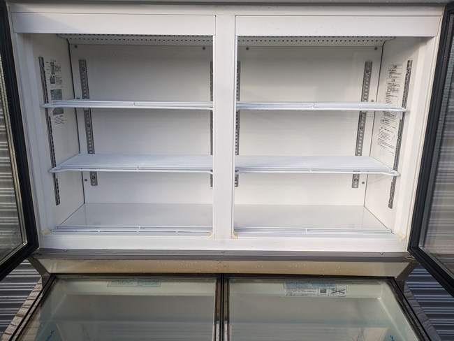 中古厨房機器 販売・買取の大阪厨房本舗/サンヨー 冷凍ショーケース