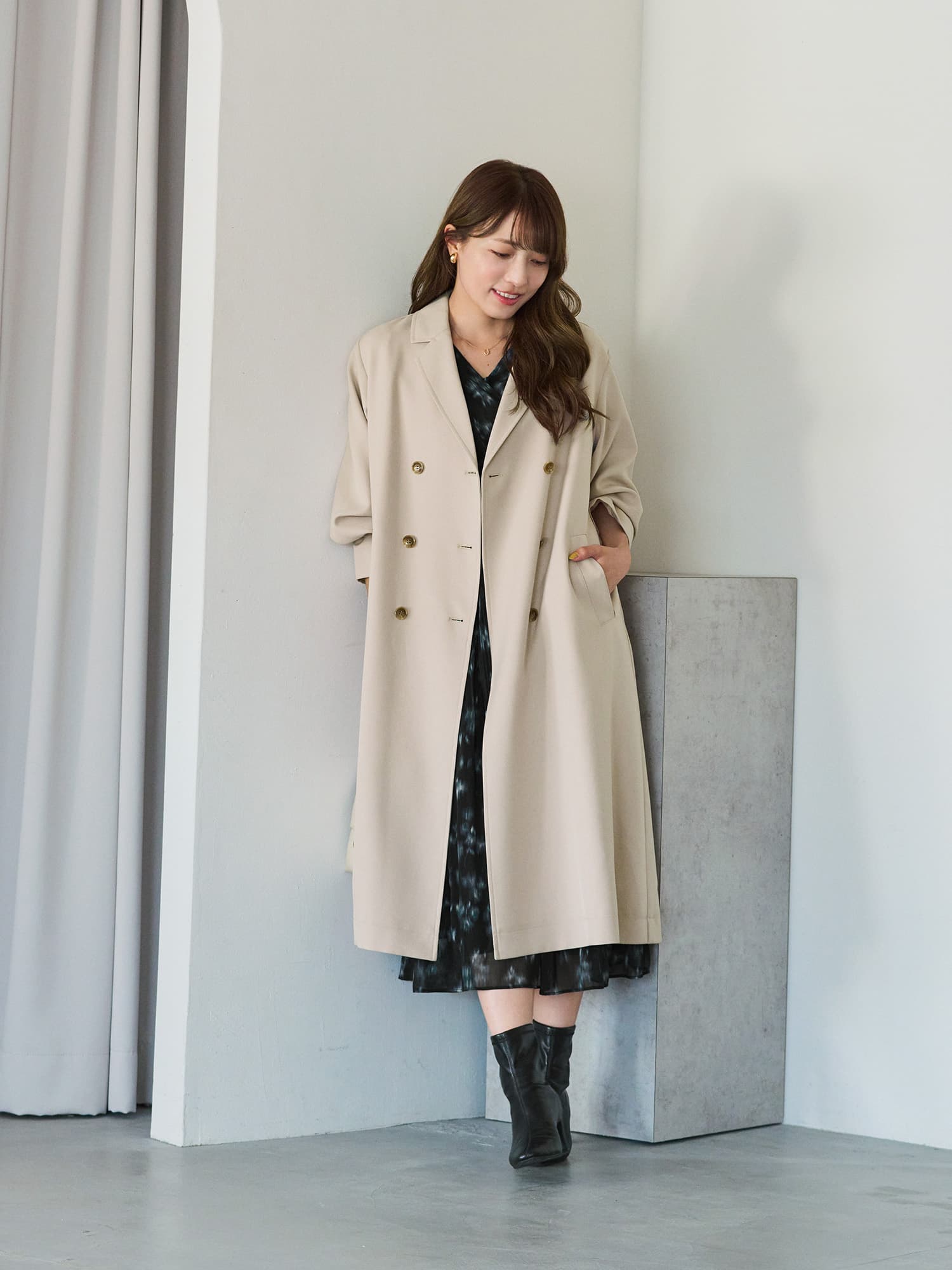 セットバックスクエアトゥショートブーツ | 小柄・低身長女性向け