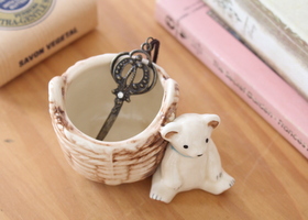 マニープチメゾン 陶器 ミニバスケット小物入れ くま － フレンチ