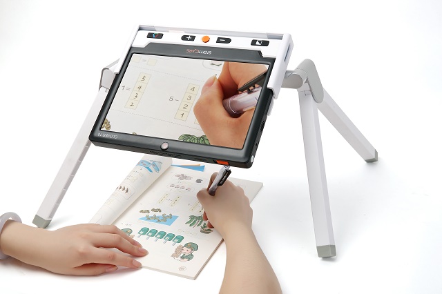 携帯型拡大読書器「クローバー10」 視覚障害者 日常生活用具給付対象