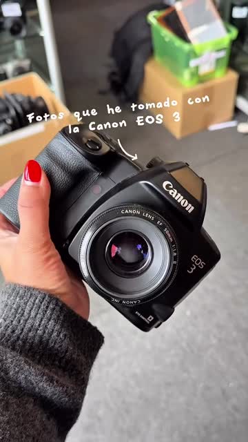 Canon EOS 3 | 35mm Vintage Film Camera