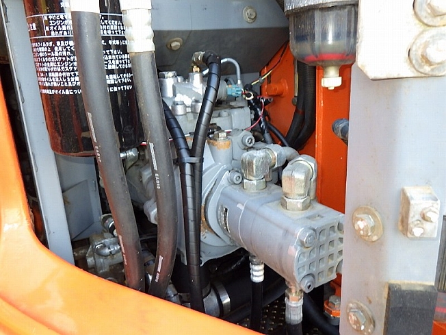 日立建機 ZX135US-3 | 兵庫県の油圧ショベル(ユンボ) | BIGLEMON