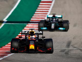 2021年F1第17戦、フェルスタッペンがハミルトンとの一騎討ち、神経戦を