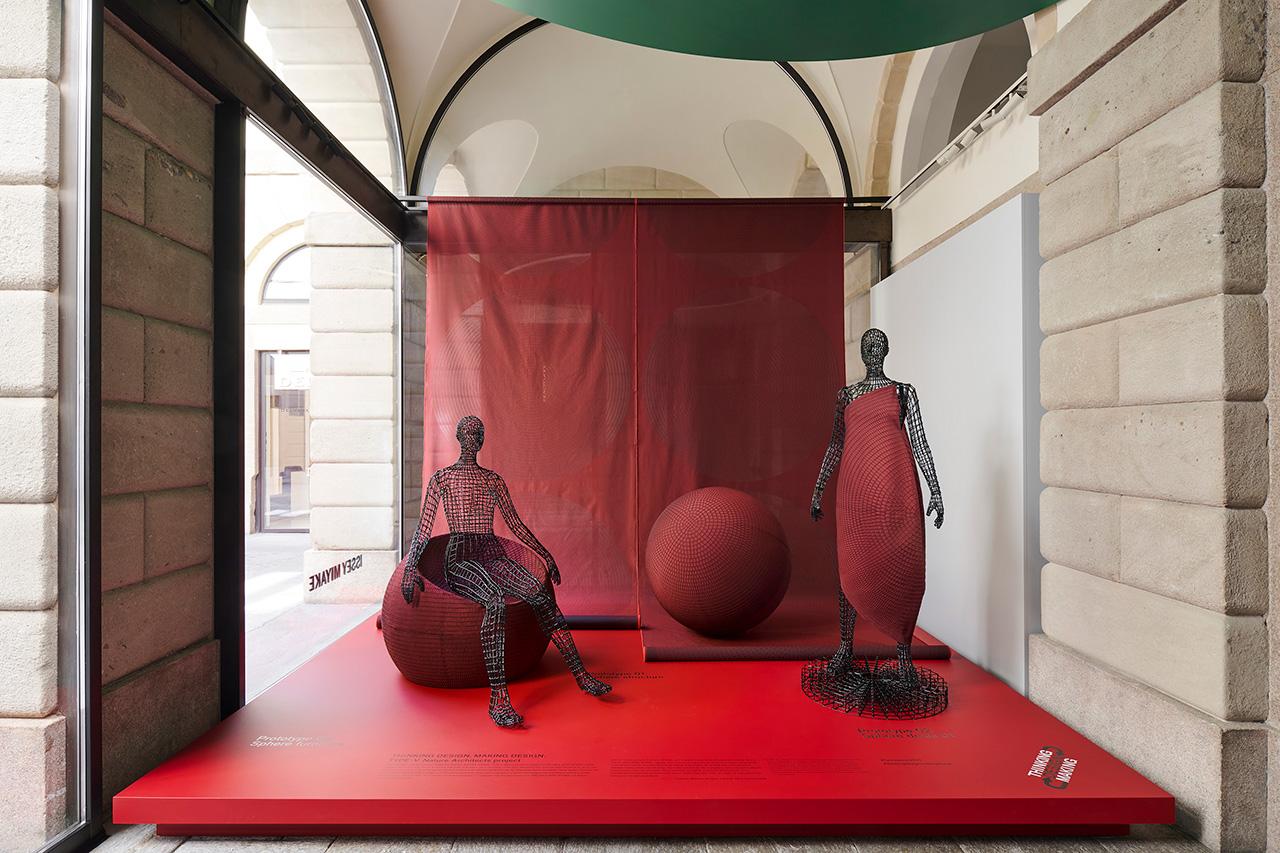 A-POC ABLE ISSEY MIYAKEが ミラノデザインウィークで示した 「一枚の