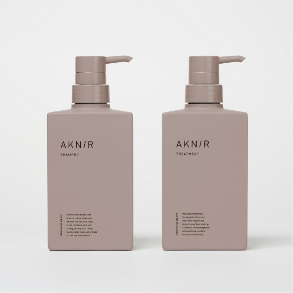 薬用ヘアシャンプー＆トリートメントセット｜AKNIR（アクニー） 公式
