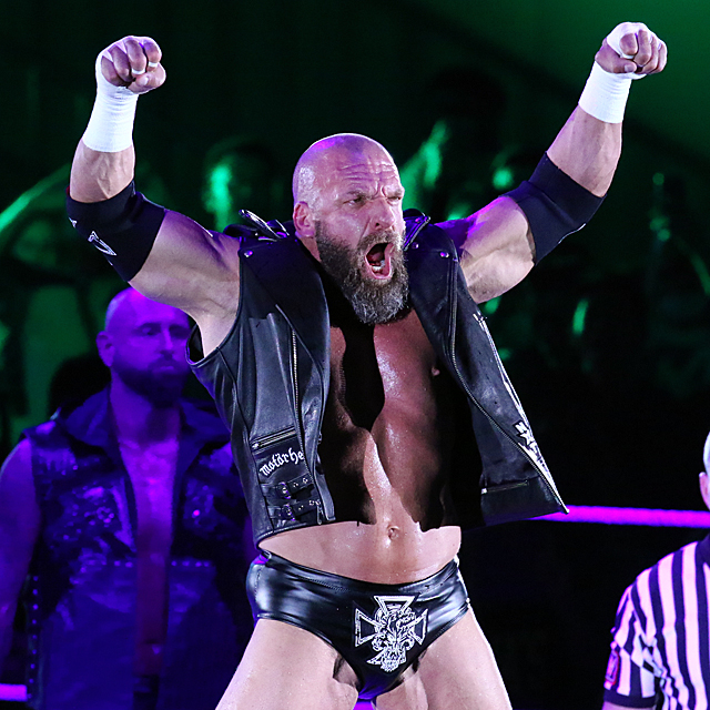 6/28【WWE】トリプルHが11年ぶり日本公演で快勝 AJらザ・クラブと夢