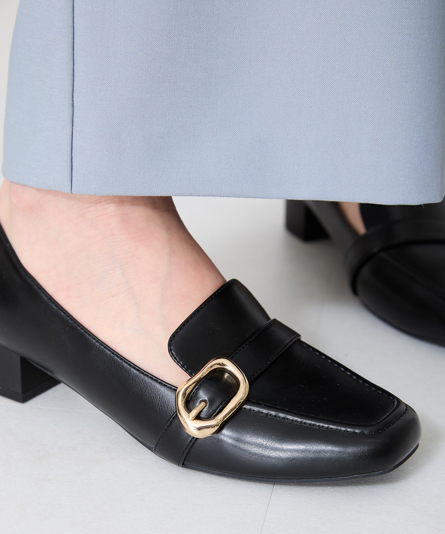 バックルベルトヒールローファー/52113 – ORIENTALTRAFFIC