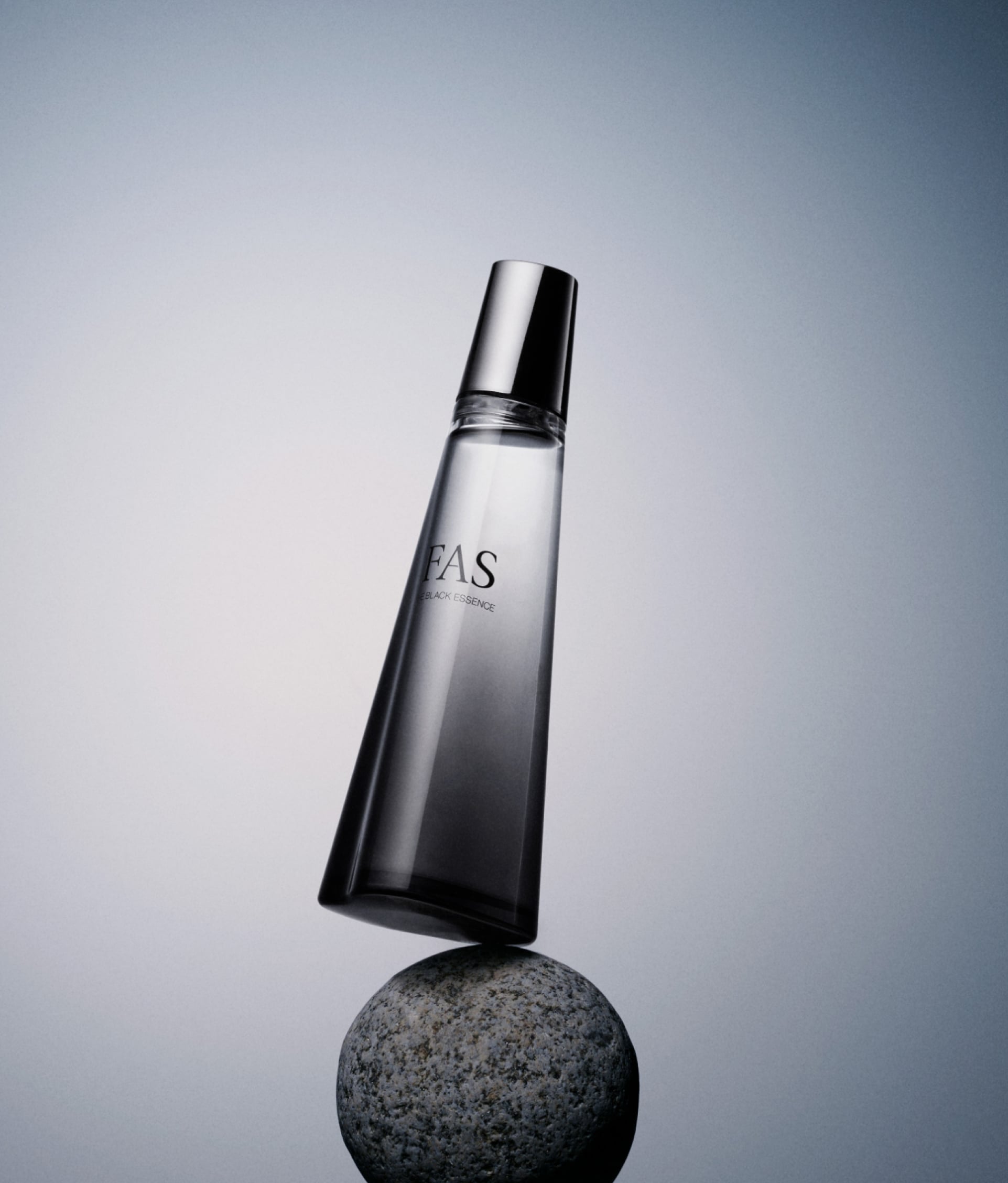FAS ザ ブラック エッセンス | 化粧水 | FAS公式