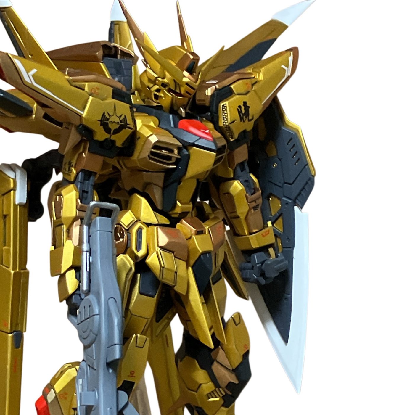RGアカツキ全塗装完成品｜@karirin_sioさんのガンプラ作品｜GUNSTA