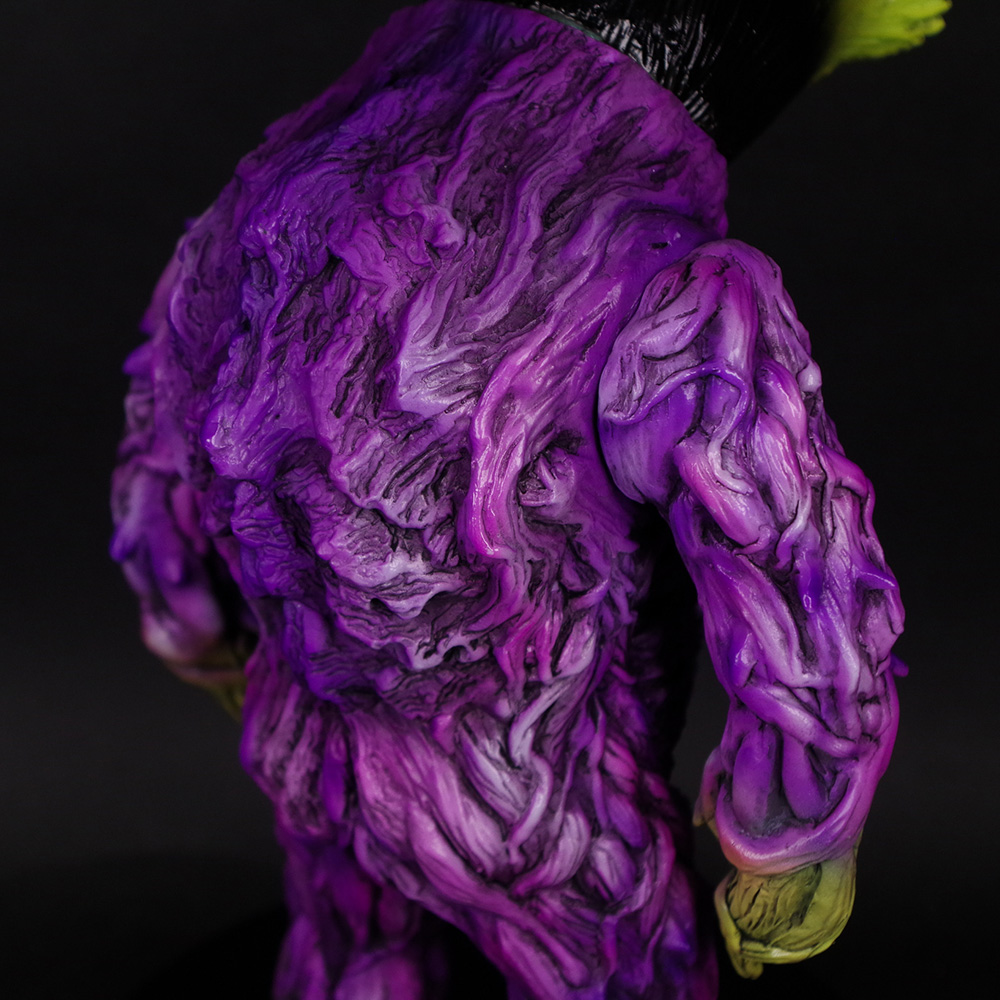 ☆抽選終了☆暗黒エンターテイメントの新ソフビ「植物怪獣 乙式・菖蒲