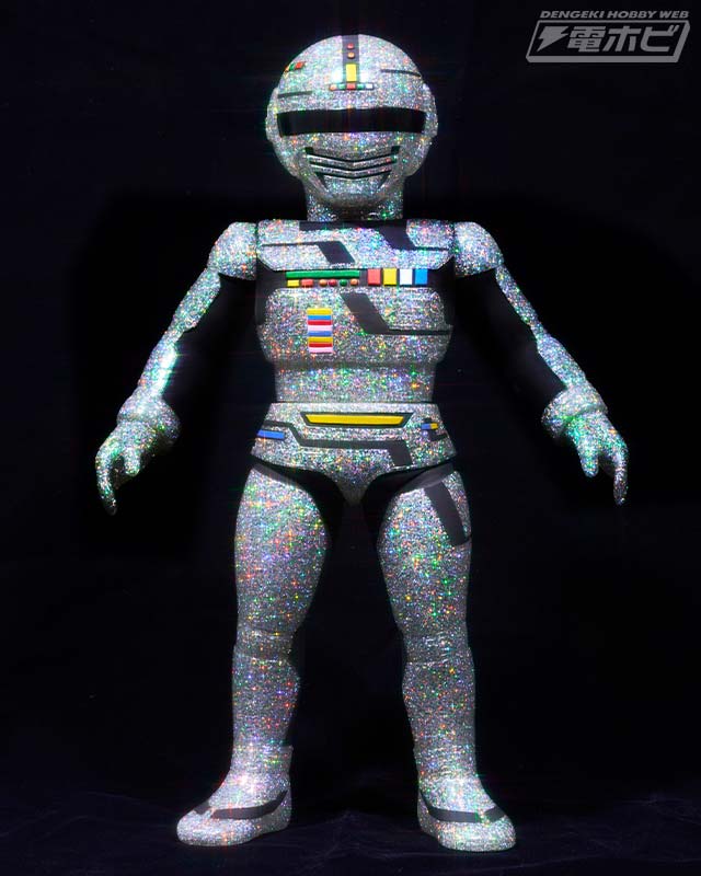 東映レトロソフビコレクションにて『宇宙刑事ギャバン』がラメ入り仕様