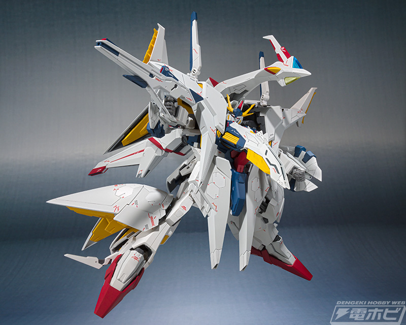 映画版で新設定のフライトフォームに変形可能！『機動戦士ガンダム