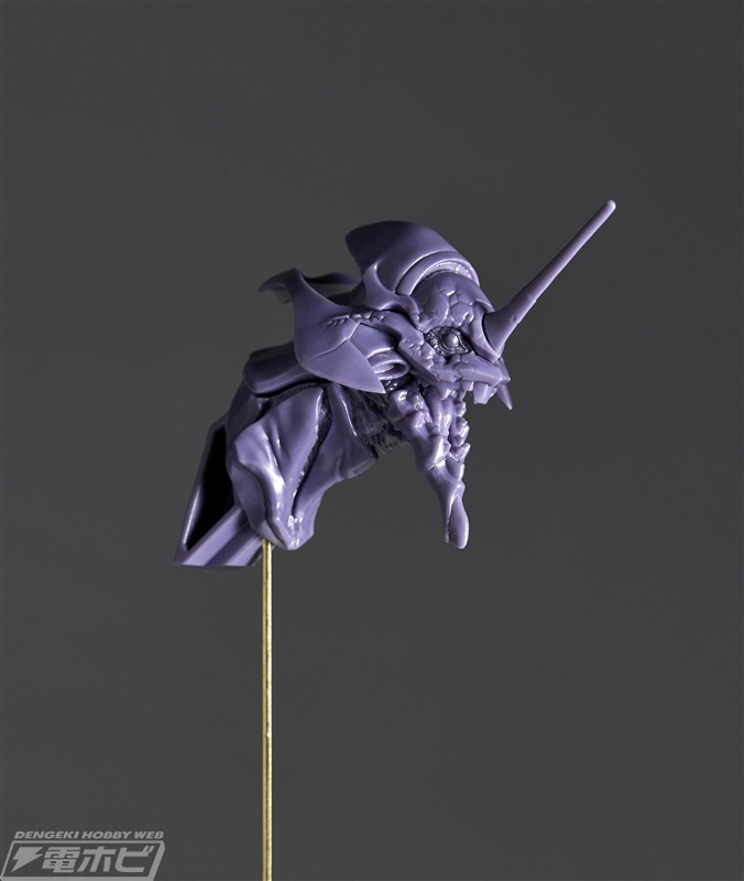エヴァンゲリオン初号機が迫力の造形で海洋堂「ARTPLA」よりプラモデル