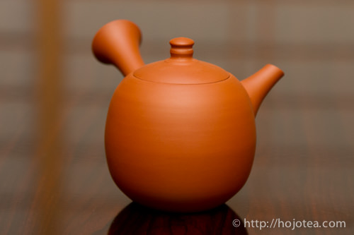 お茶の味を美味しくする朱泥急須と美味しくしない朱泥急須 | お茶の