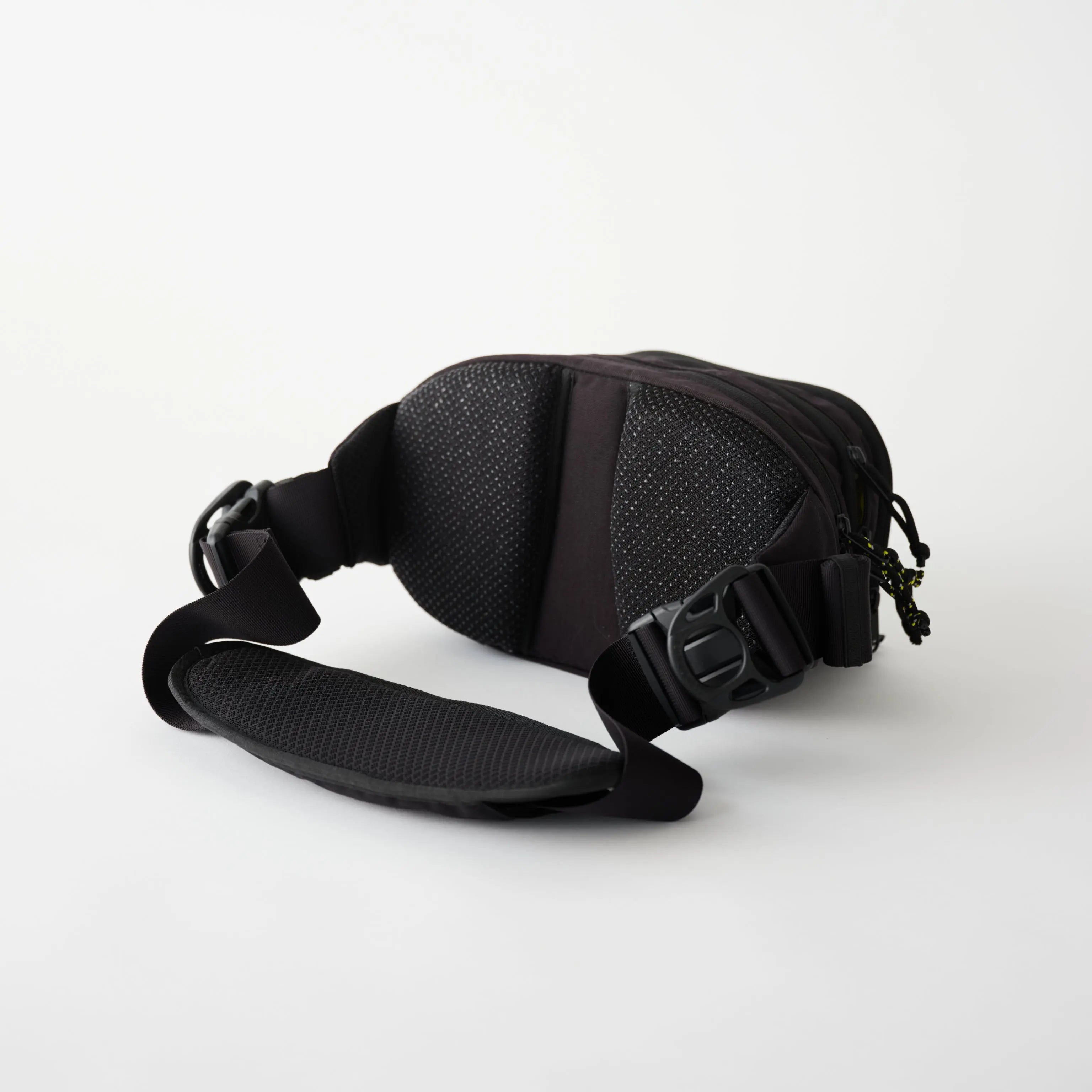 ヒップシート（ブラック）Hugoo®︎（ハグー）公式｜世界中のデザイン賞