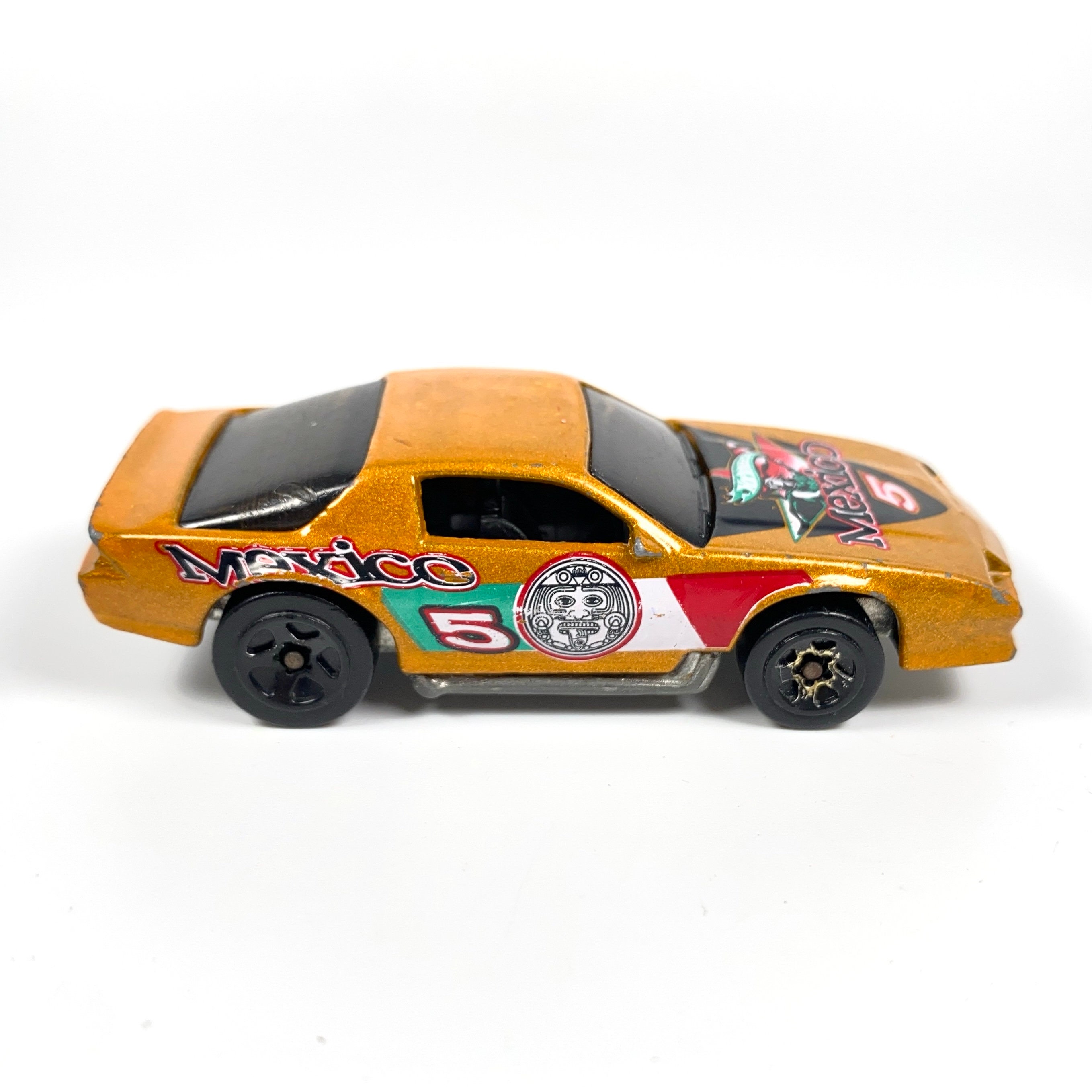 Vintage Hot Wheels 1983 Chevy Camaro Z28 Mexico 5 Metallic Gold 1