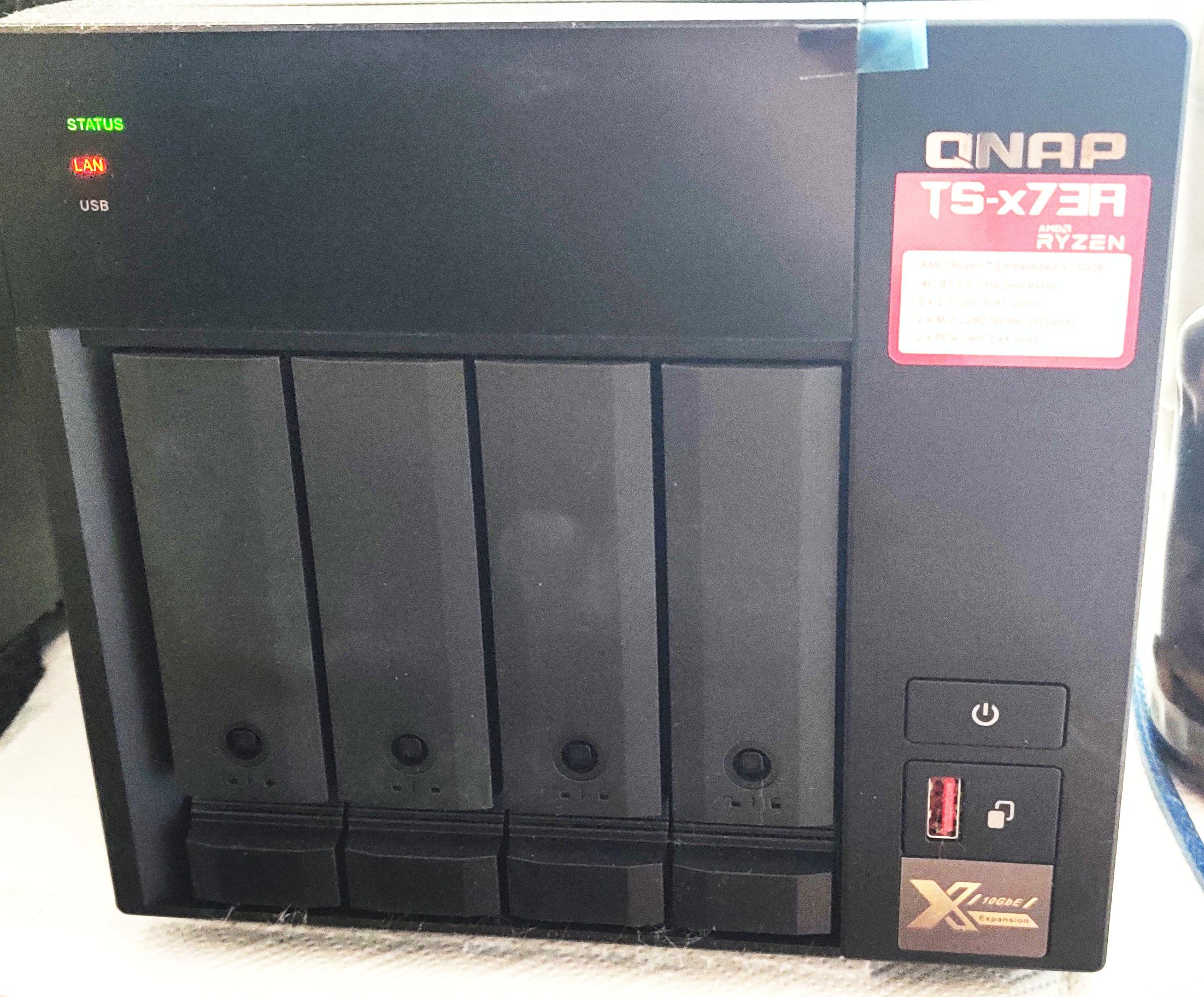 QNAP TS-473A with 1TB M2 SSD as system drive : r/qnap