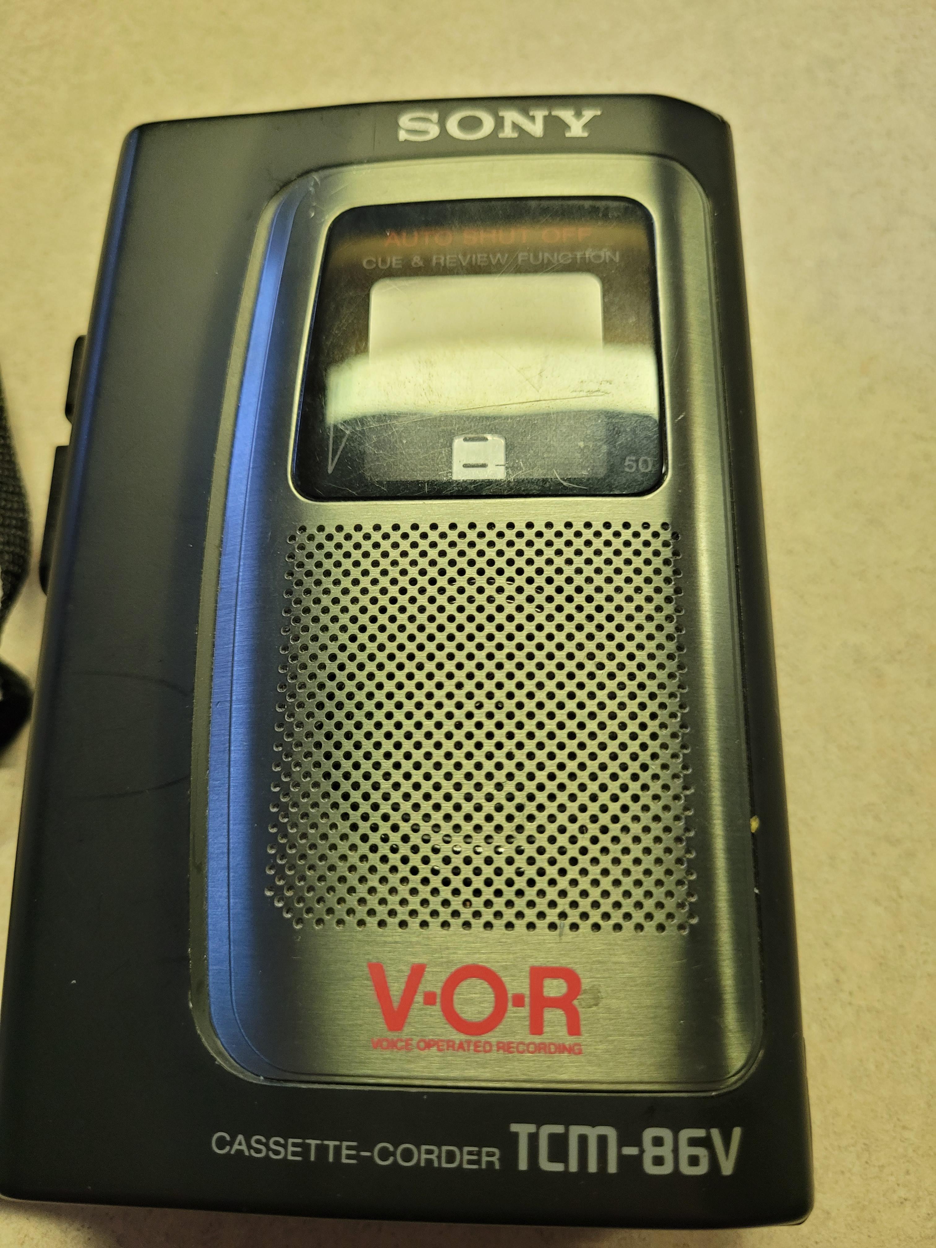 Can anyone tell me anything about this cassette-corder? I can't