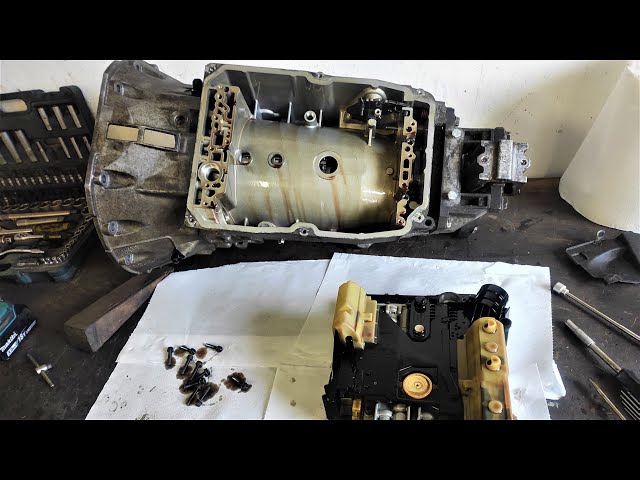 Mercedes 722.6 Transmission service and valve body check - YouTube