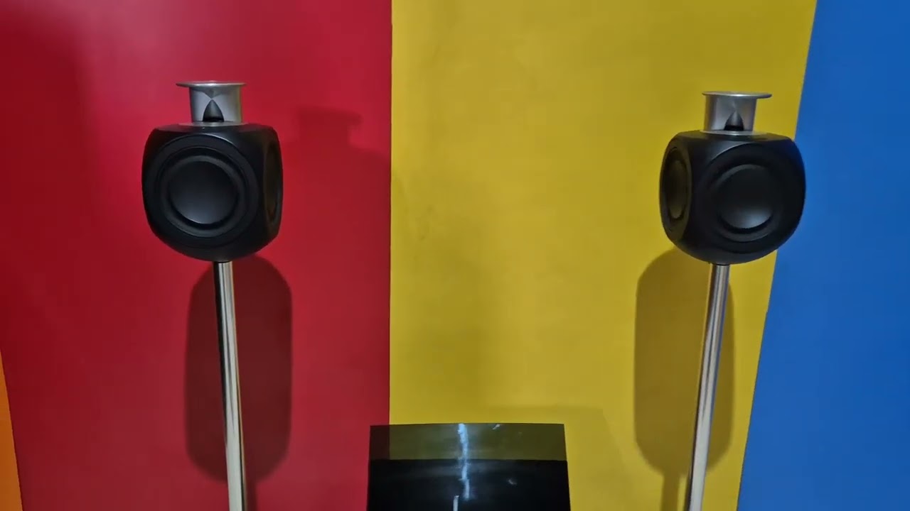 BeoSound 4 Digital Music System - DAB/FM/CD/SD Reader - YouTube