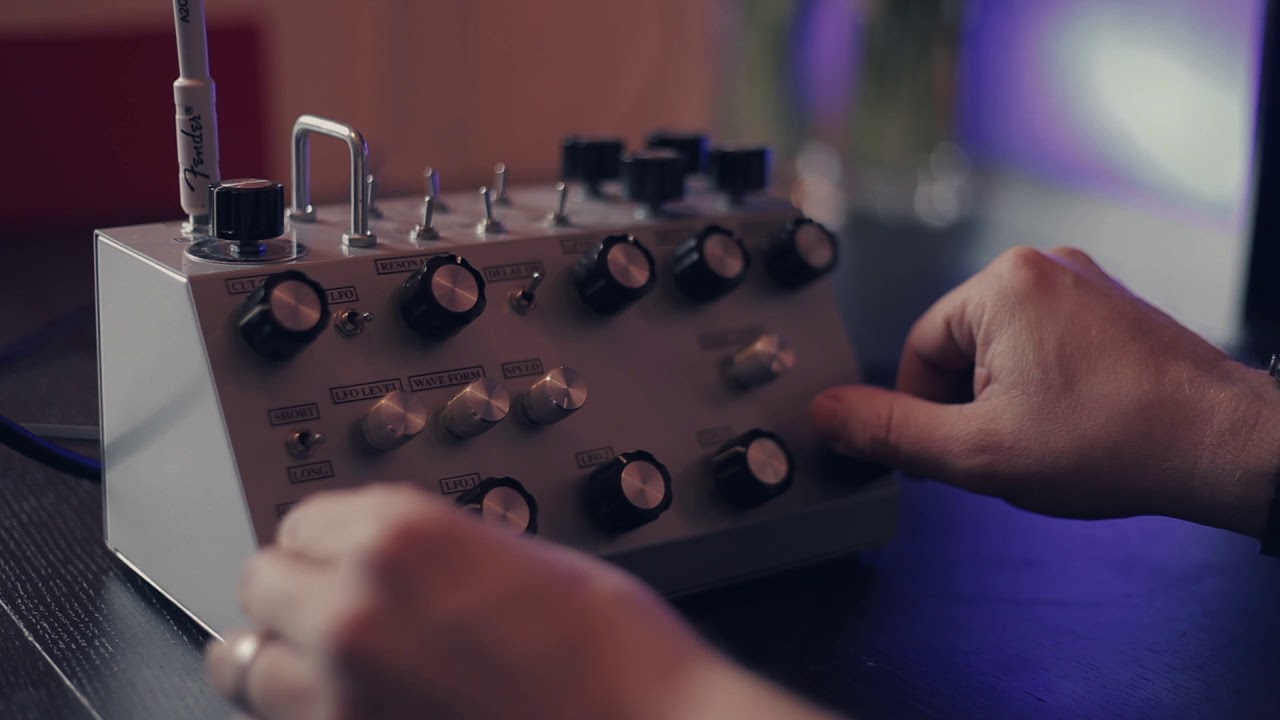 JMT Synth LD-1 Drone Synthesizer - YouTube